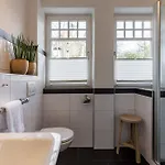 Strandlaeufer Im Haus Suedstrand *